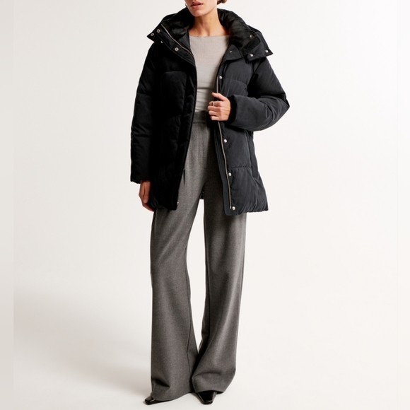 ABERCROMBIE & FITCH: Ultra Midi Puffer Coat - Picture 5 of 8